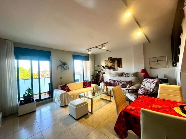 2 slaapkamer Appartement te koop in Sant Jordi met zwembad garage - € 165.000 (Ref: 9415364)