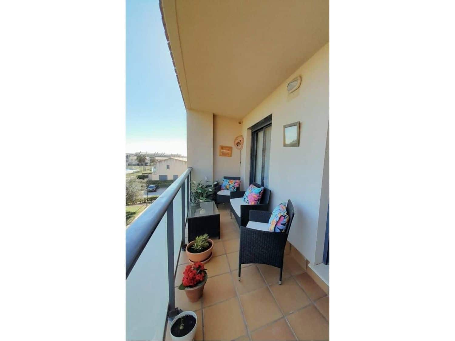 2 slaapkamer Appartement te koop in Sant Jordi met zwembad garage - € 165.000 (Ref: 9415364)