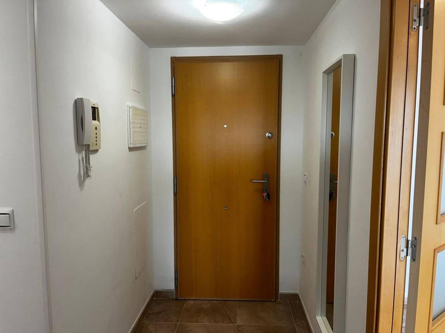 2 slaapkamer Appartement te huur in Sant Jordi met zwembad garage - € 700 (Ref: 9415365)