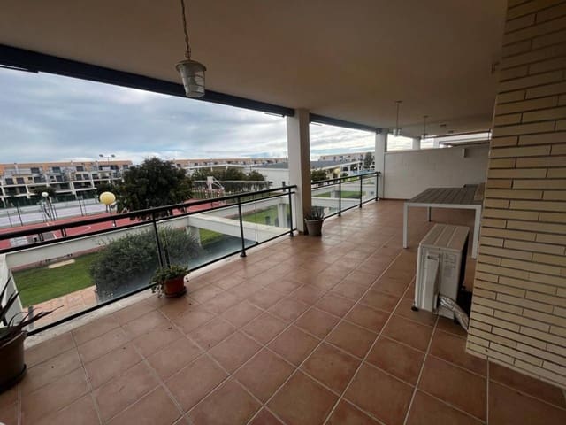 2 bedroom Apartment for rent in Sant Jordi with pool garage - € 700 (Ref: 9415365)