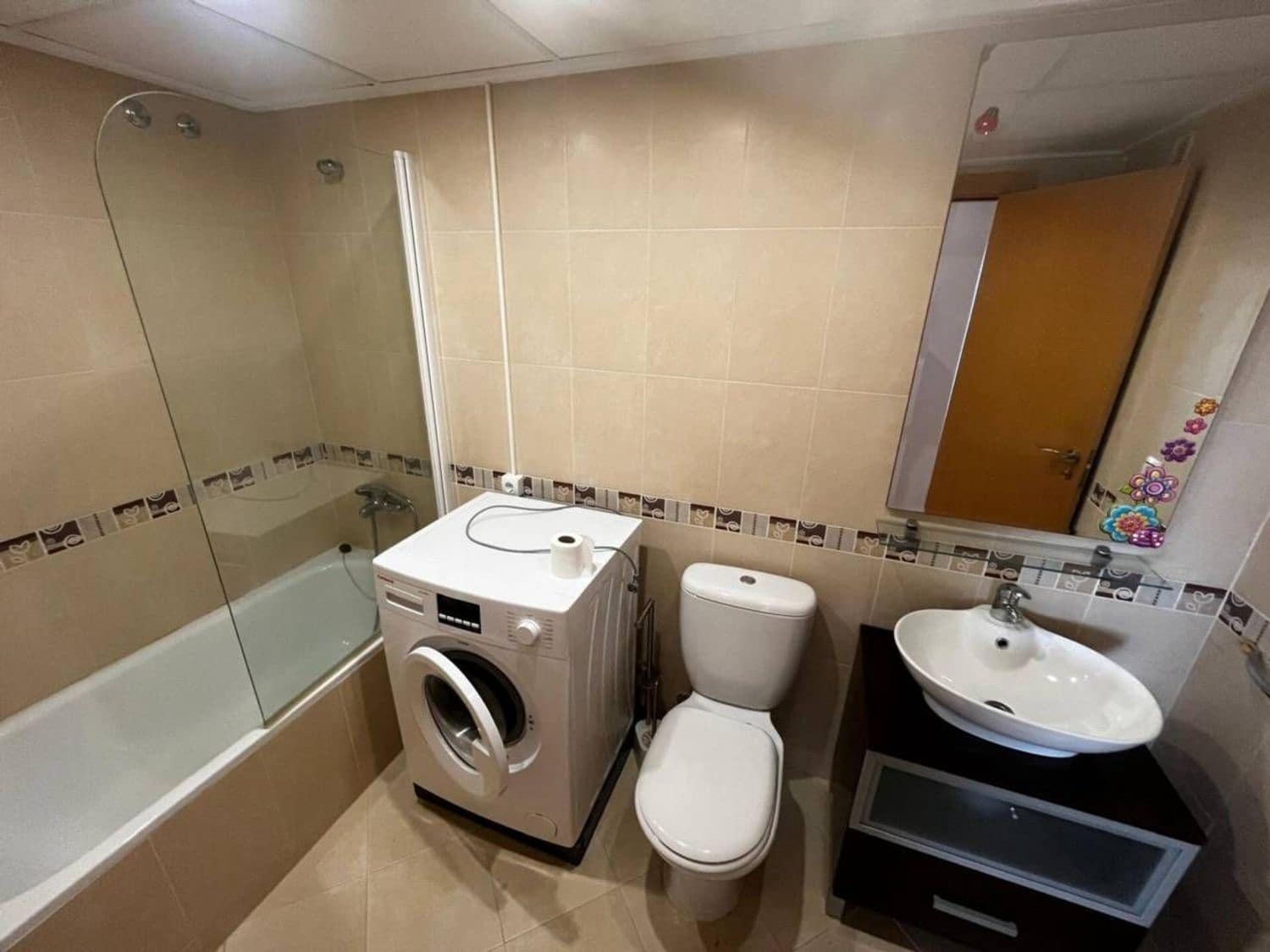 2 slaapkamer Appartement te huur in Sant Jordi met zwembad garage - € 700 (Ref: 9415365)