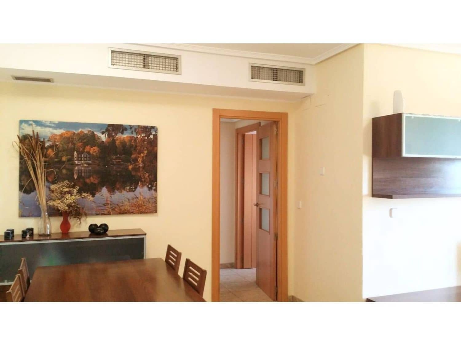 1 slaapkamer Appartement te huur in Sant Jordi met zwembad garage - € 500 (Ref: 9418978)