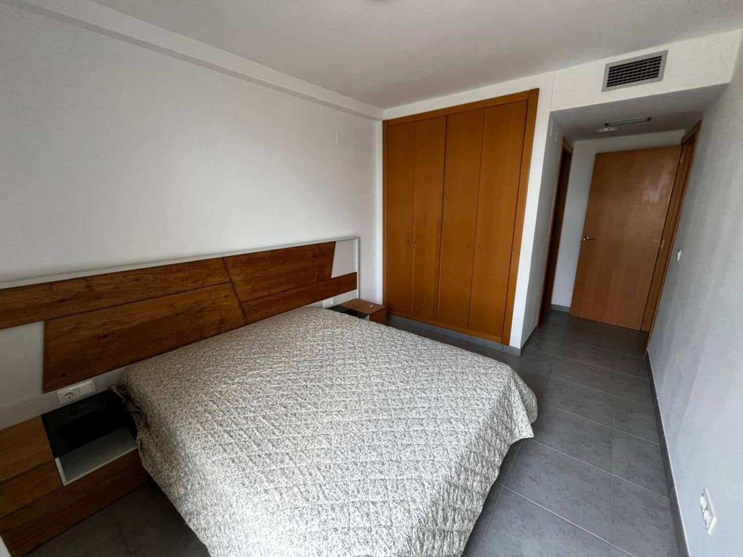 2 bedroom Apartment for rent in Sant Jordi with pool garage - € 800 (Ref: 9439481)