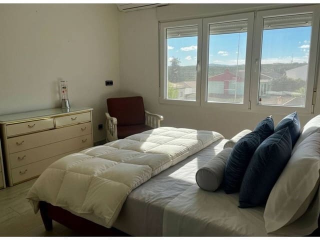 3 soveværelse Byhus til salg i Sant Jordi med garage - € 129.000 (Ref: 9439678)