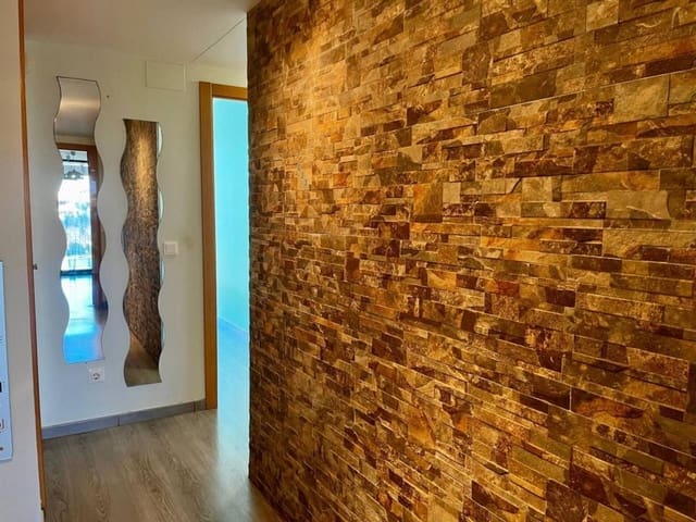 2 slaapkamer Appartement te koop in Sant Jordi met zwembad - € 138.000 (Ref: 9439679)