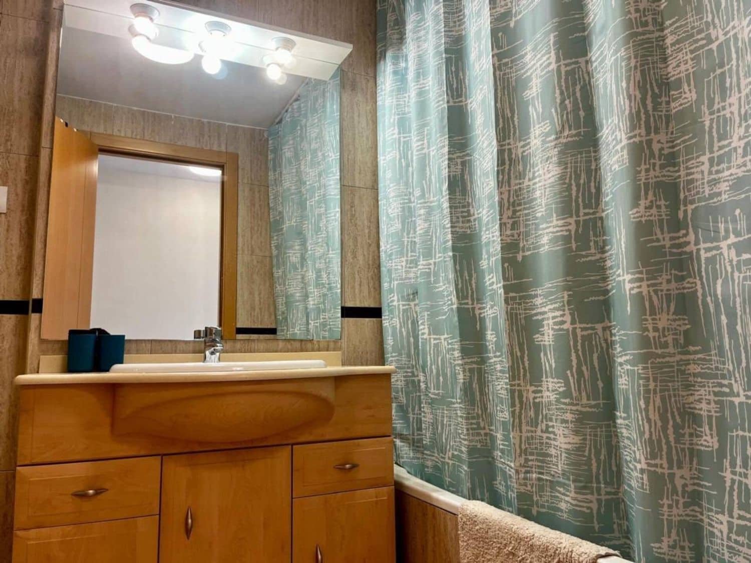 2 makuuhuone Huoneisto myytävänä paikassa Sant Jordi mukana uima-altaan 
autotalli - 150 000 € (Ref: 9470306)