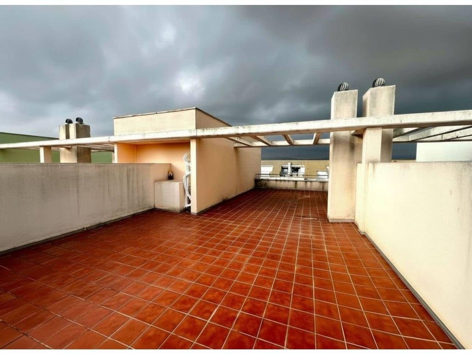 2 makuuhuone Huoneisto myytävänä paikassa Sant Jordi mukana uima-altaan 
autotalli - 150 000 € (Ref: 9470306)