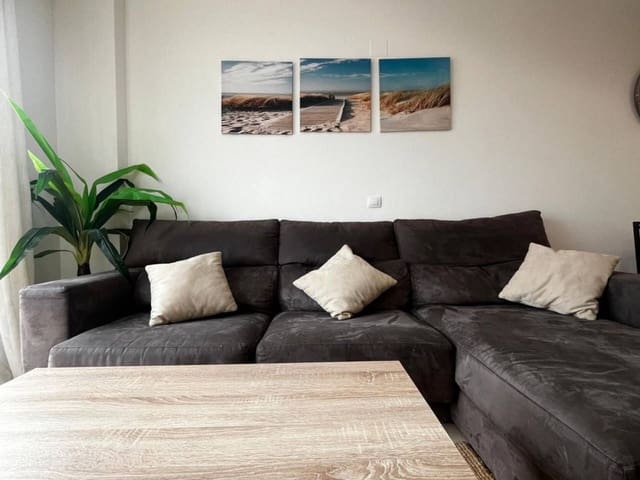 2 makuuhuone Huoneisto myytävänä paikassa Sant Jordi mukana uima-altaan 
autotalli - 150 000 € (Ref: 9470306)