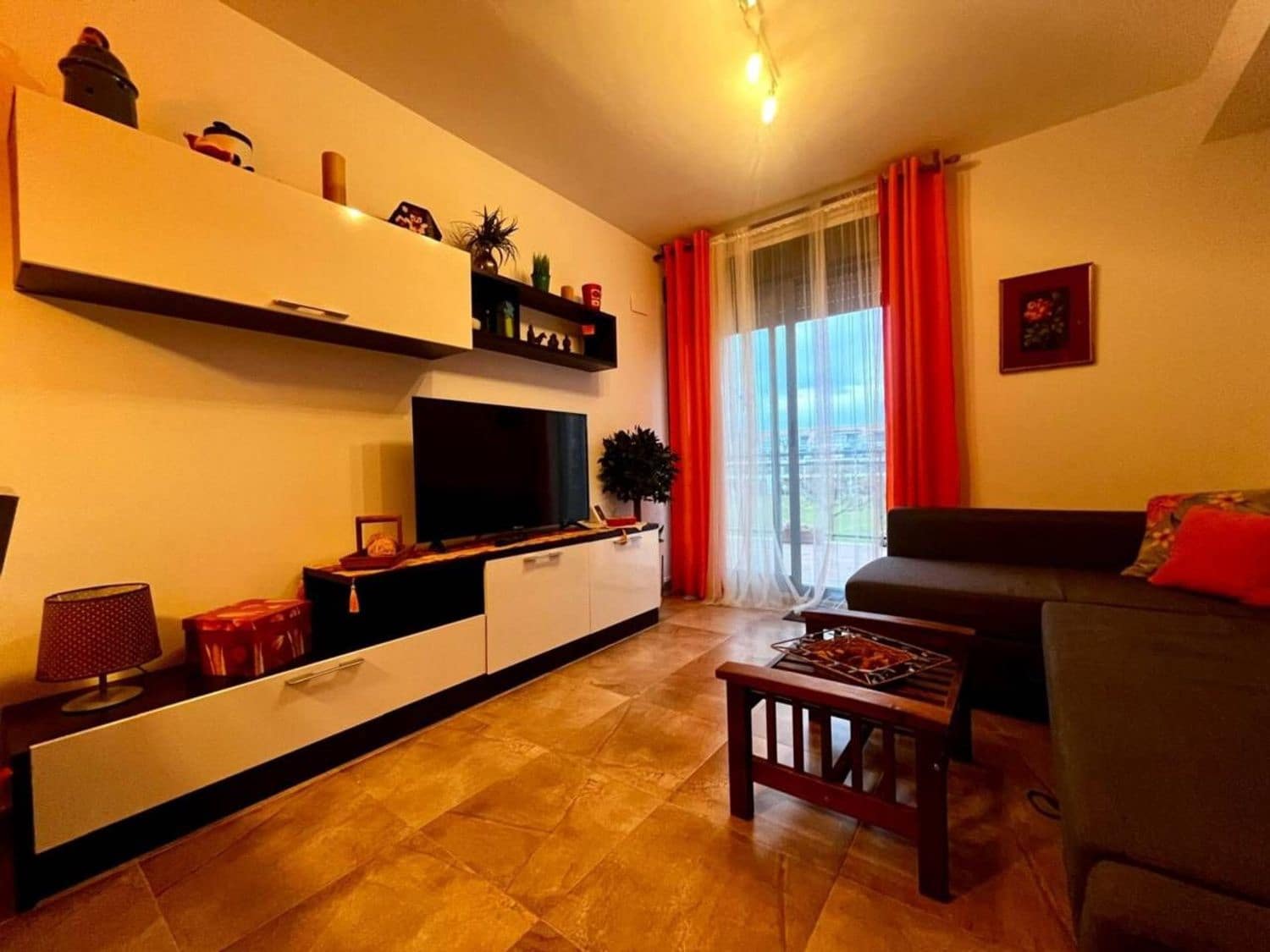 2 makuuhuone Huoneisto myytävänä paikassa Sant Jordi mukana uima-altaan 
autotalli - 130 000 € (Ref: 9470307)