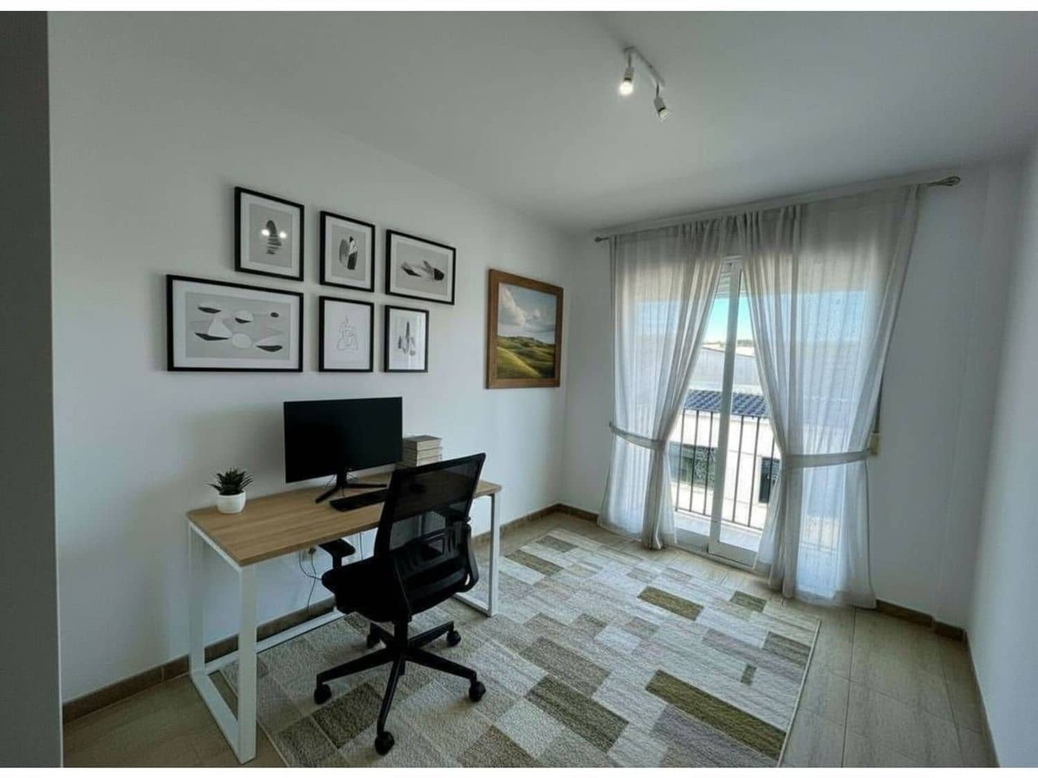 3 bedroom Apartment for sale in Sant Jordi - € 120,000 (Ref: 9494279)