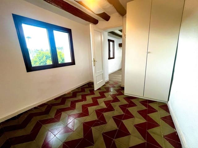 4 soverom Villa til salgs i Sant Jordi med garasje - € 140 000 (Ref: 9568018)