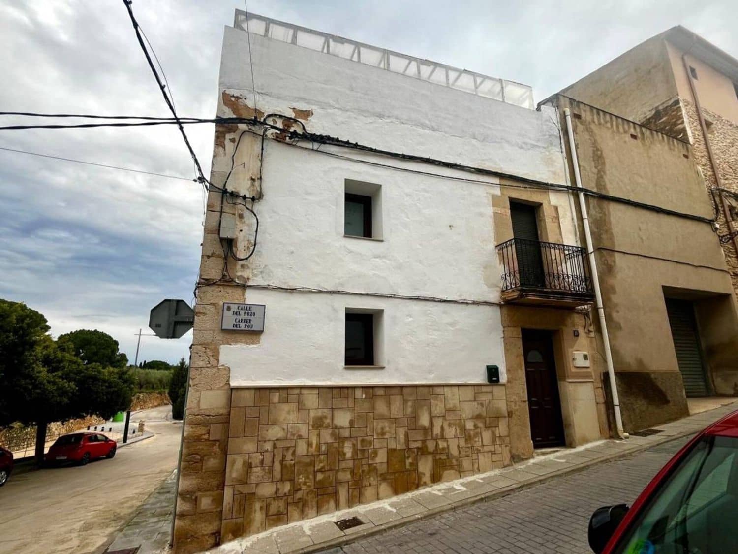 4 soveværelse Villa til salg i Sant Jordi med garage - € 140.000 (Ref: 9568018)