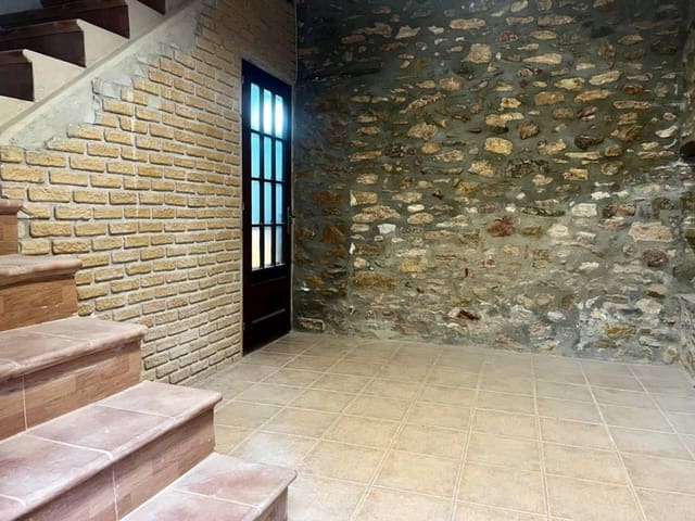 4 soverom Villa til salgs i Sant Jordi med garasje - € 140 000 (Ref: 9568018)