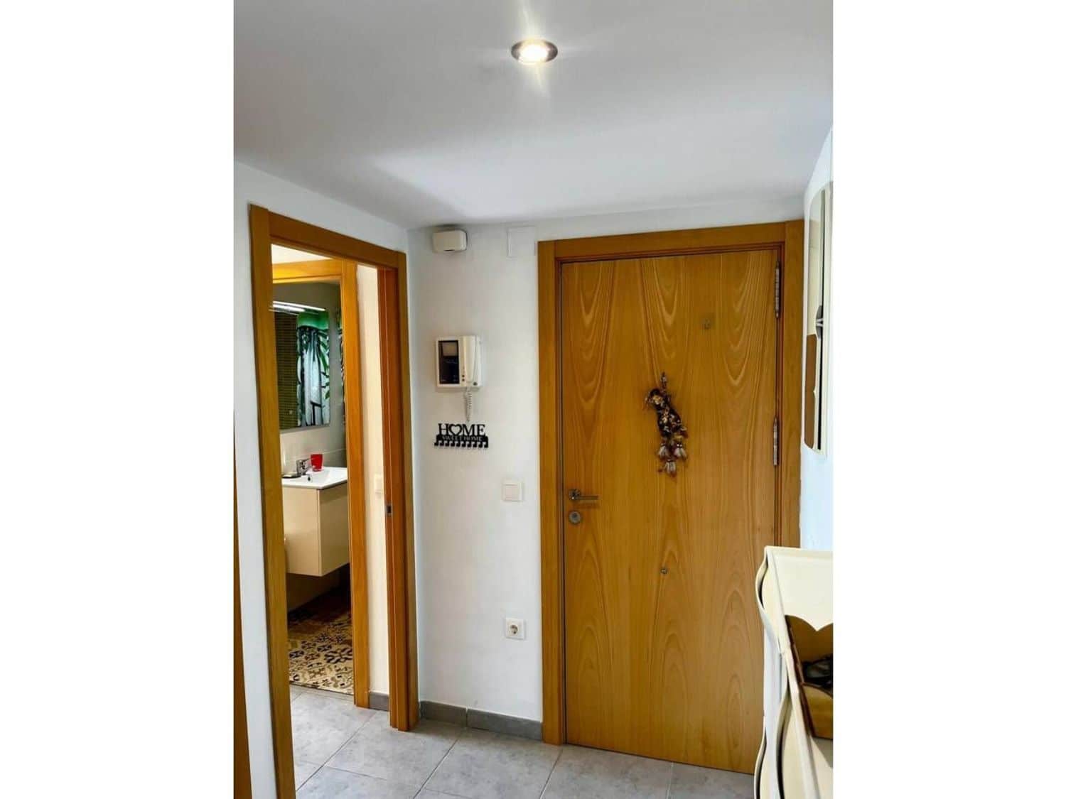 2 bedroom Apartment for sale in Sant Jordi with pool garage - € 140,000 (Ref: 9573703)