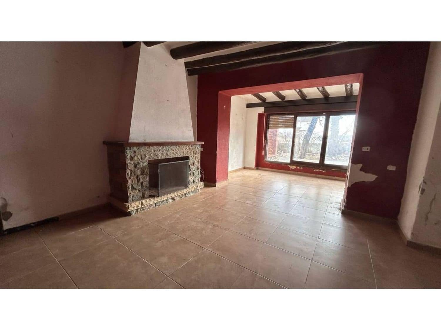 7 soveværelse Villa til salg i Sant Jordi - € 95.000 (Ref: 9607070)