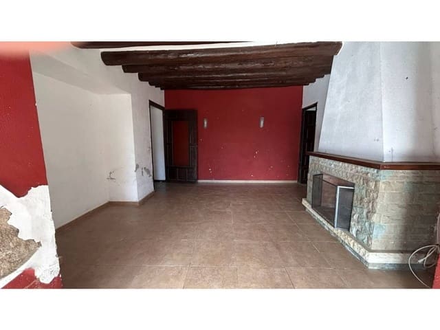 7 soveværelse Villa til salg i Sant Jordi - € 95.000 (Ref: 9607070)