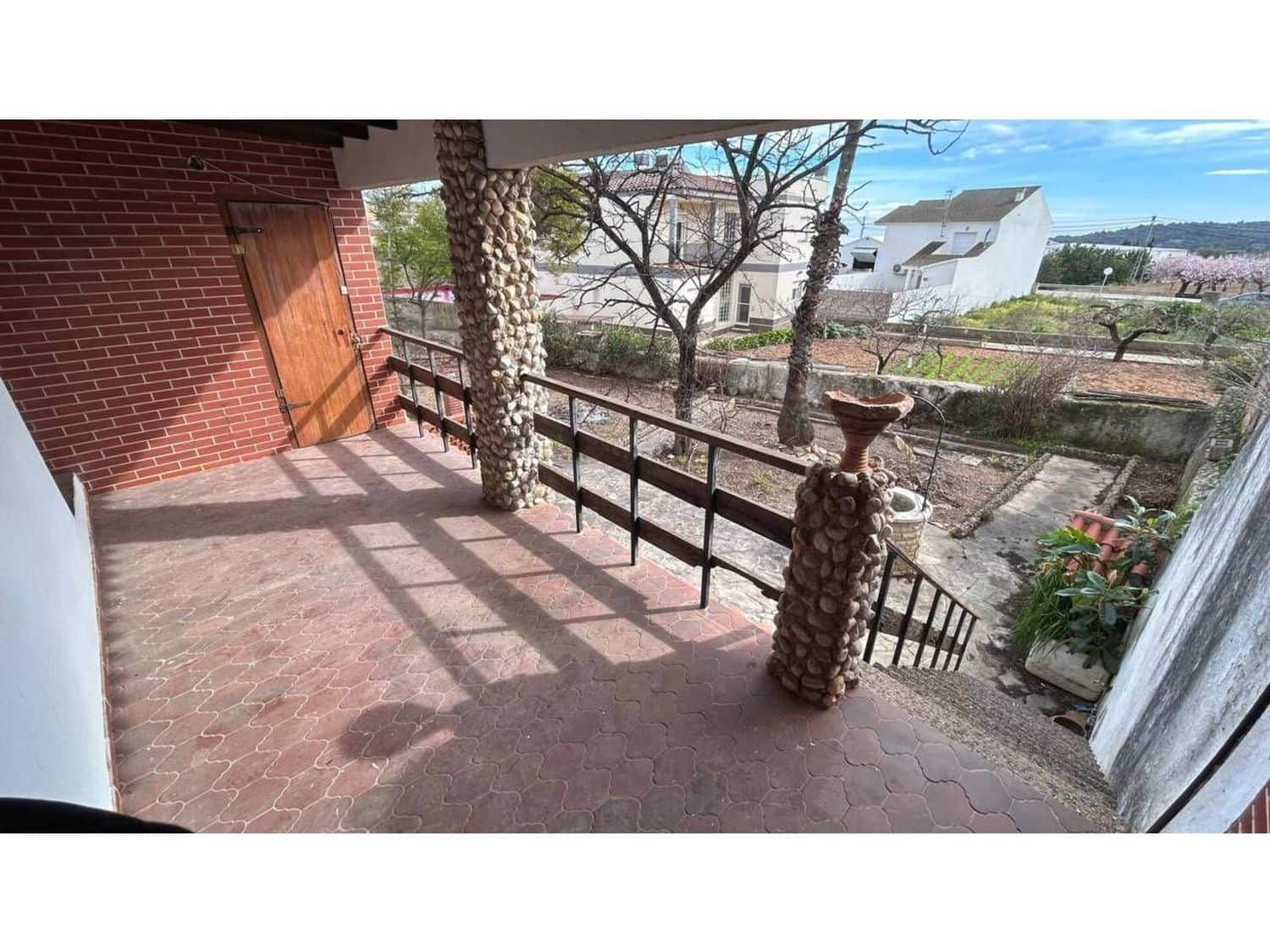 7 soveværelse Villa til salg i Sant Jordi - € 95.000 (Ref: 9607070)