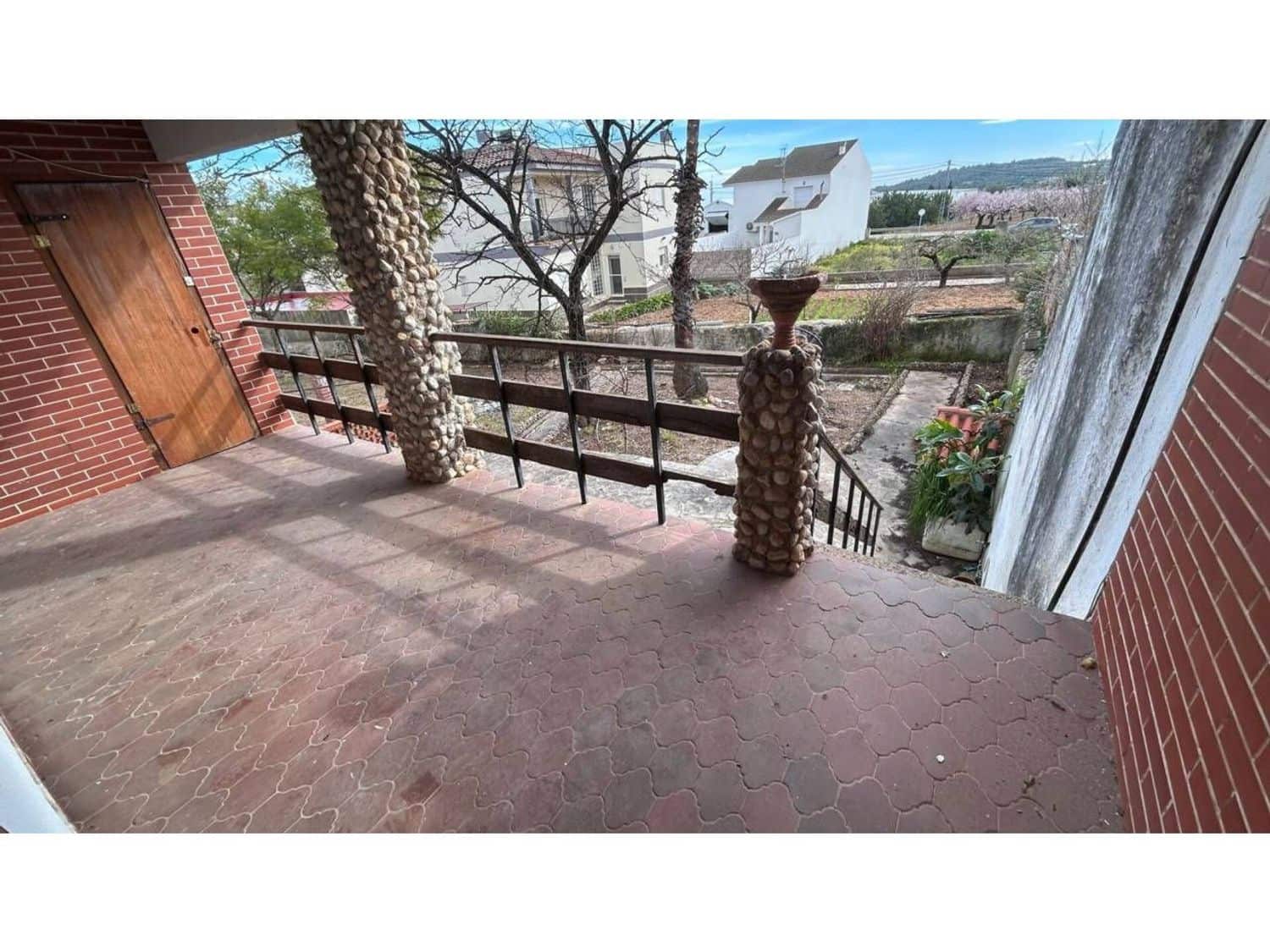 7 soveværelse Villa til salg i Sant Jordi - € 95.000 (Ref: 9607070)