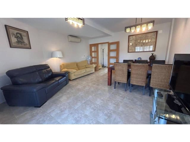 Casa de 5 habitaciones en Sant Jordi en venta con piscina garaje - 195.000 € (Ref: 9627005)