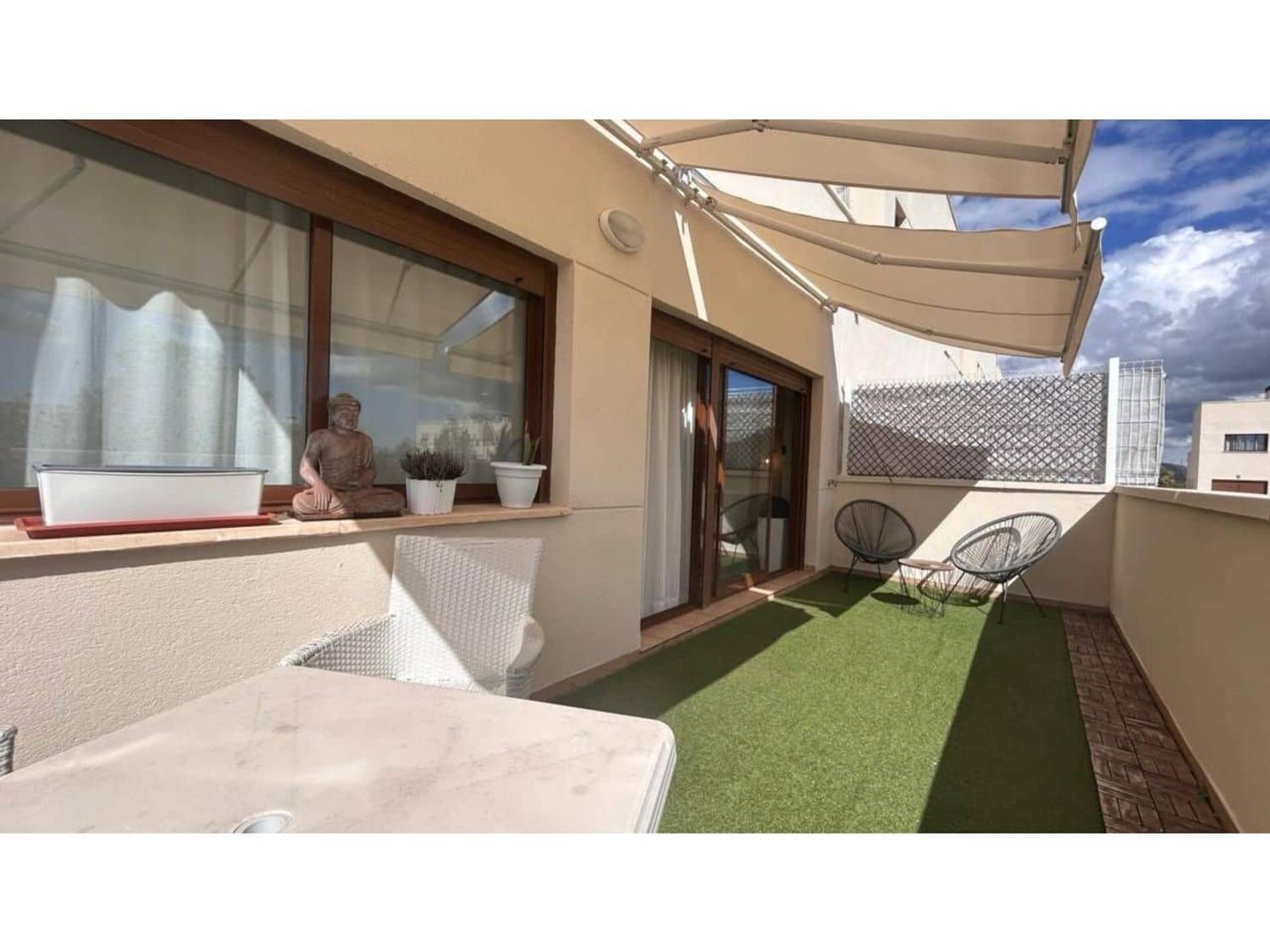 2 bedroom Apartment for sale in Sant Jordi with pool garage - € 159,000 (Ref: 9685912)