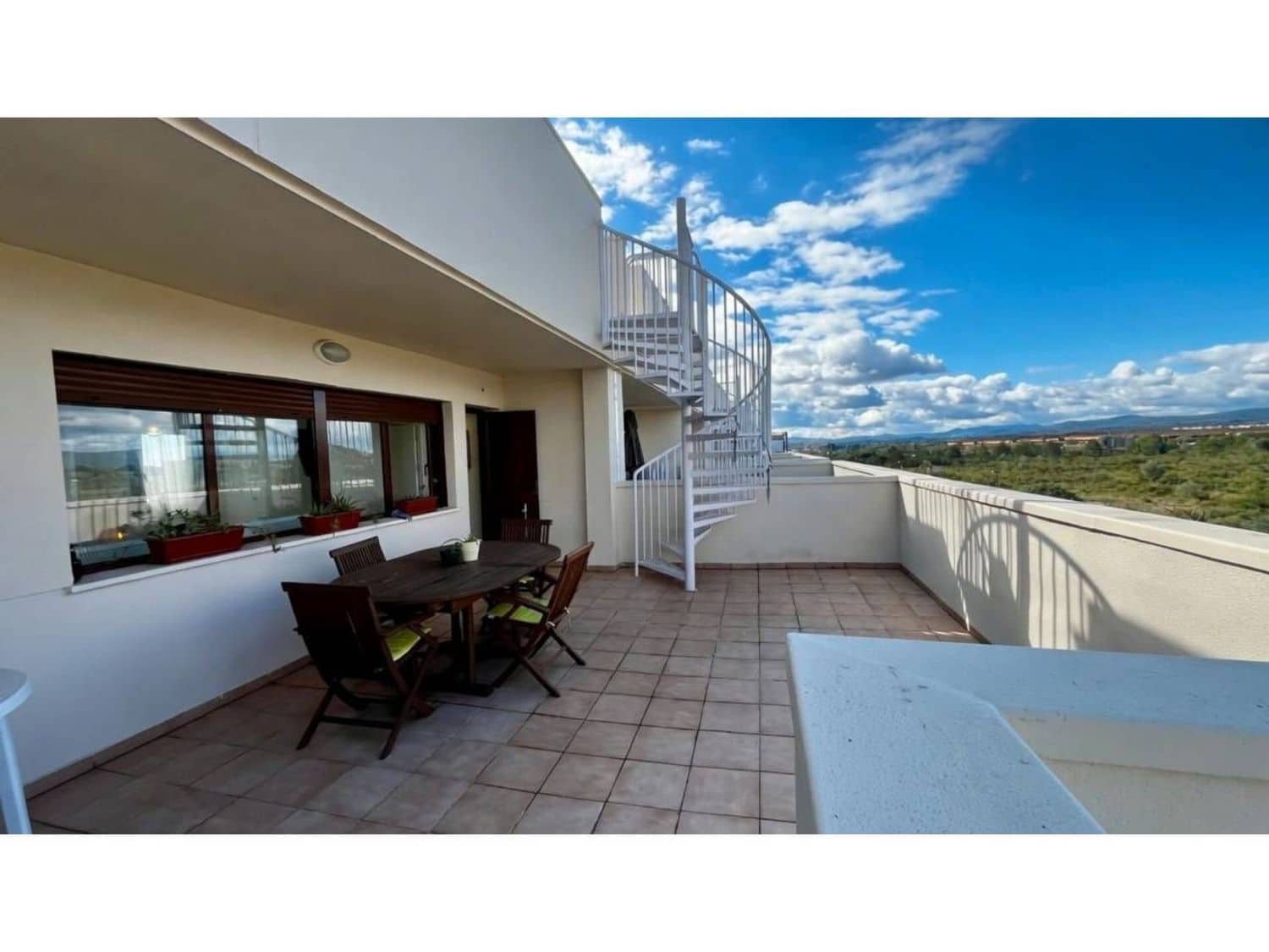 2 bedroom Apartment for sale in Sant Jordi with pool garage - € 159,000 (Ref: 9685912)