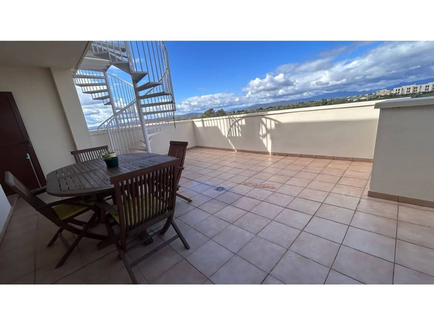 2 bedroom Apartment for sale in Sant Jordi with pool garage - € 159,000 (Ref: 9685912)