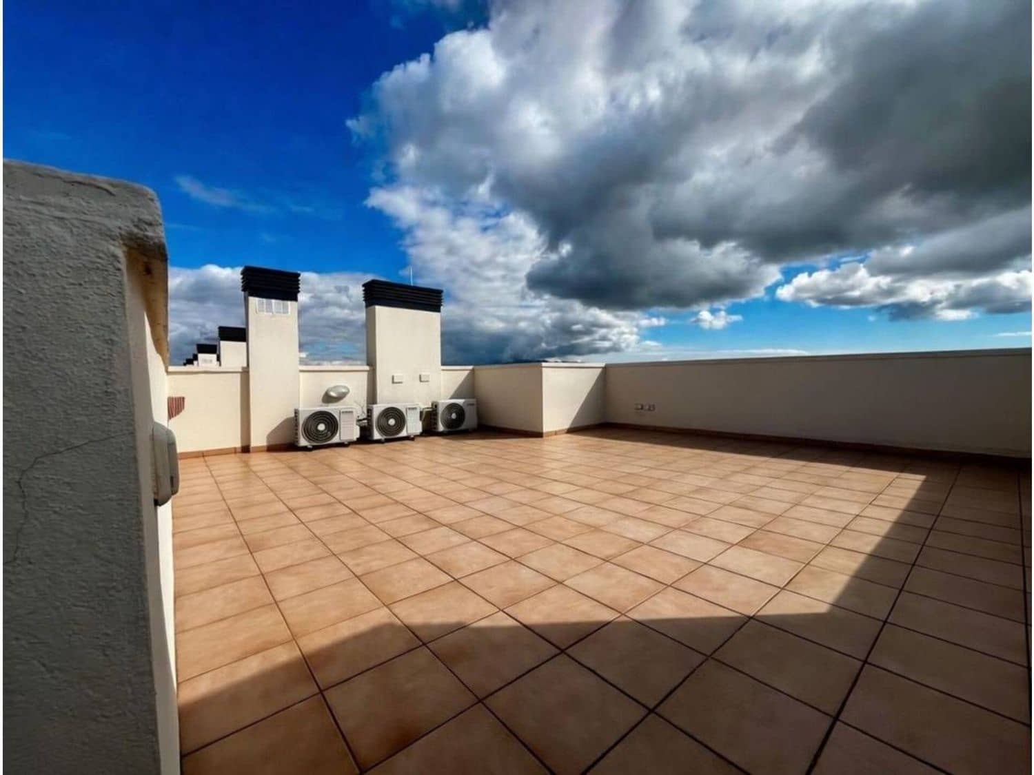 2 bedroom Apartment for sale in Sant Jordi with pool garage - € 159,000 (Ref: 9685912)