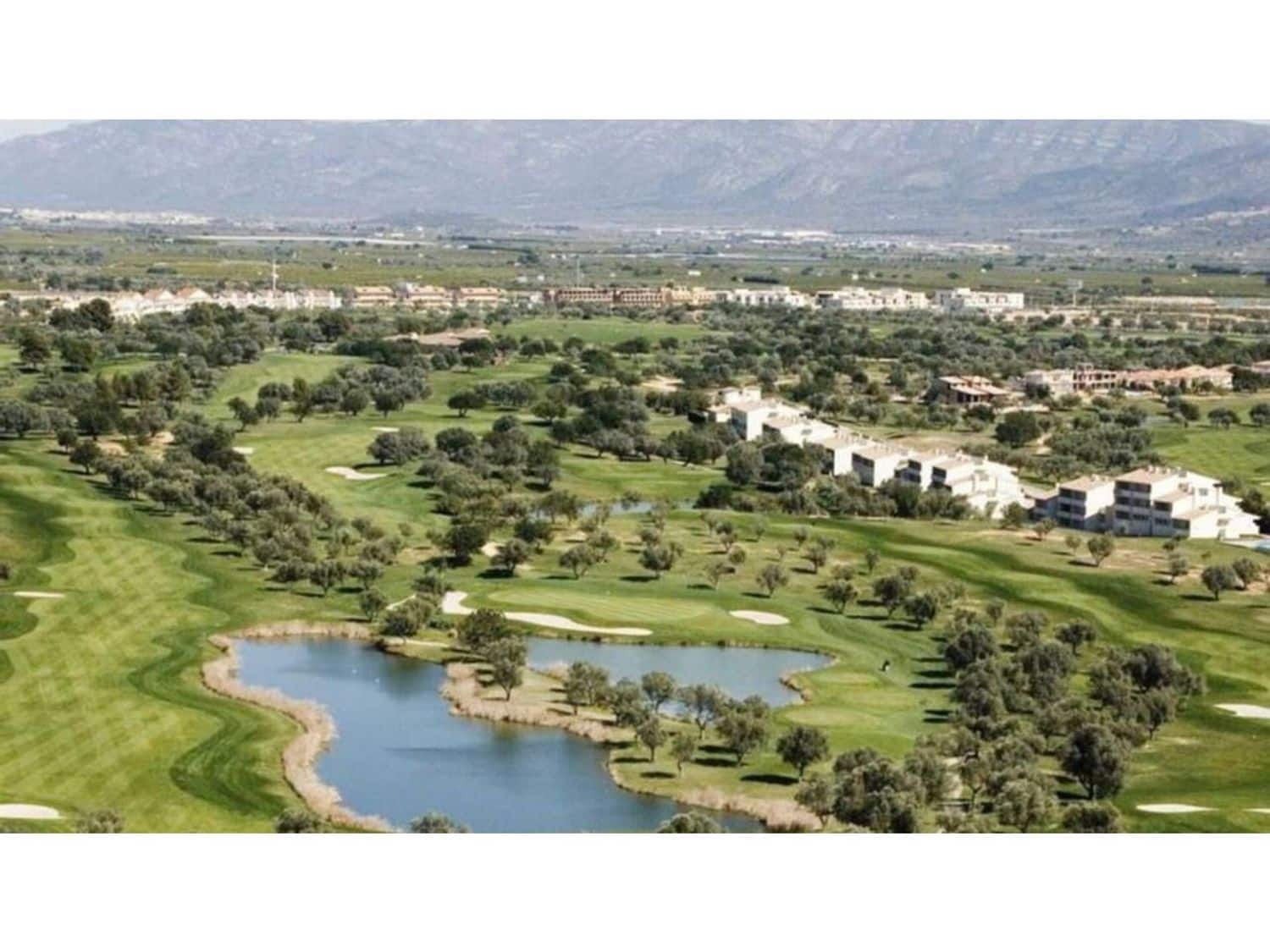 2 slaapkamer Appartement te koop in Sant Jordi met zwembad garage - € 135.000 (Ref: 9685913)