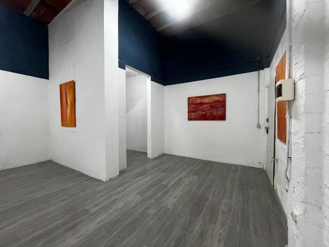 Gewerbe zu verkaufen in Vinaròs - 68.000 € (Ref: 9694700)