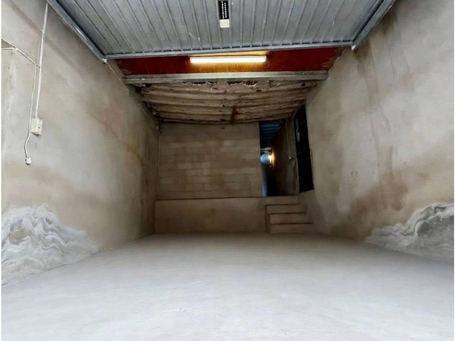 8 bedroom Villa for sale in Sant Jordi - € 95,000 (Ref: 9731569)