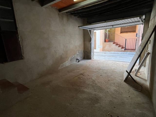 8 soveværelse Villa til salg i Sant Jordi - € 95.000 (Ref: 9731569)