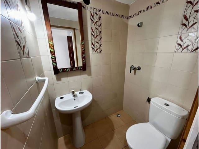 3 slaapkamer Villa te koop in Sant Jordi met garage - € 120.000 (Ref: 9763463)