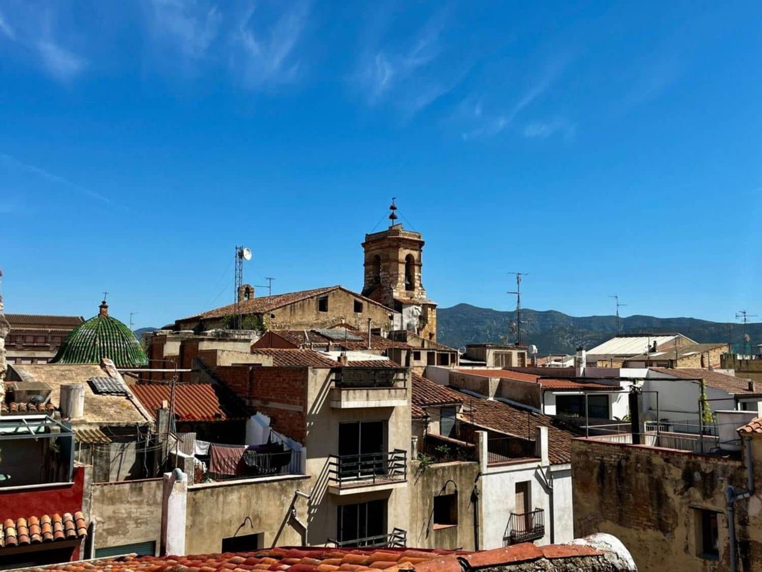 2 bedroom Villa for sale in Ulldecona with garage - € 50,000 (Ref: 9819885)