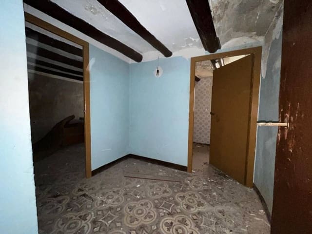 2 quarto Moradia para venda em Ulldecona com garagem - 50 000 € (Ref: 9819885)