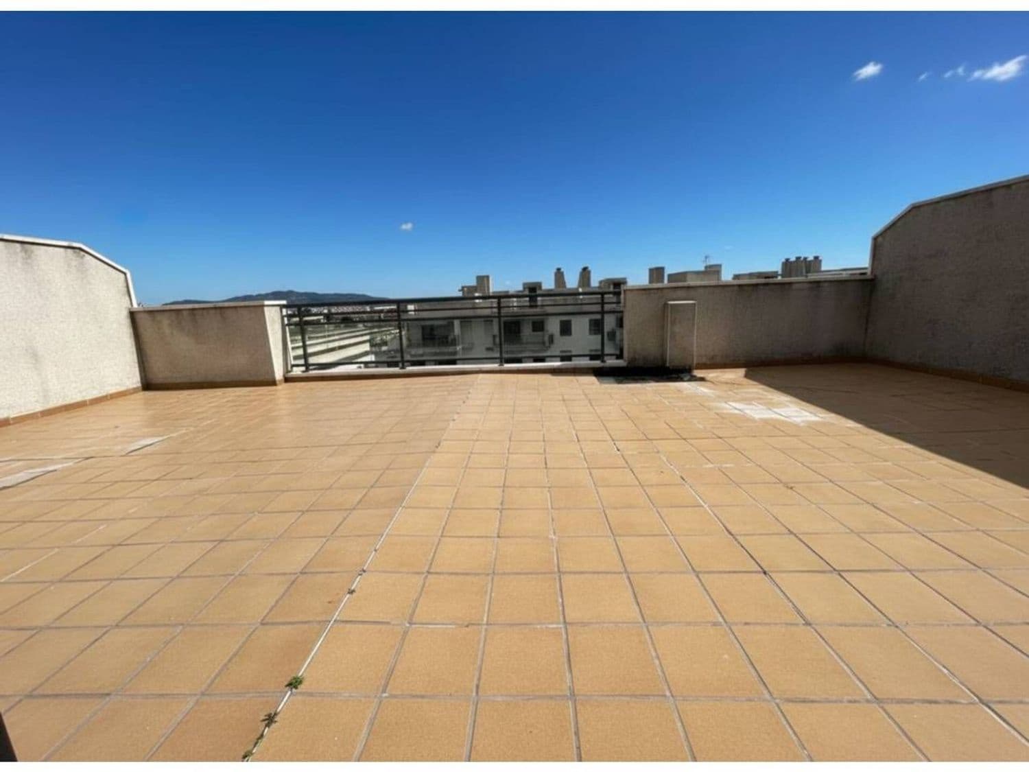 2 Zimmer Penthouse zu verkaufen in Sant Jordi mit Pool - 130.000 € (Ref: 9819887)