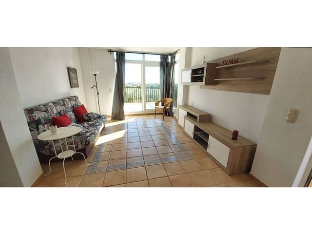 Apartamento de 2 habitaciones en Sant Jordi en venta con piscina - 135.000 € (Ref: 9819888)