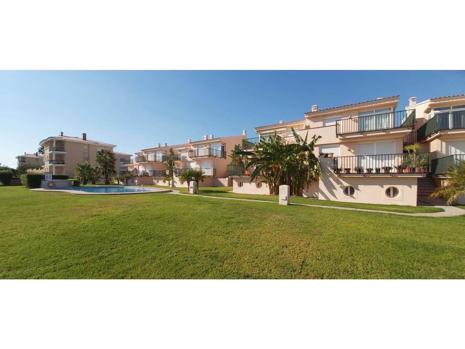 2 bedroom Apartment for sale in Sant Jordi with pool - € 135,000 (Ref: 9819888)