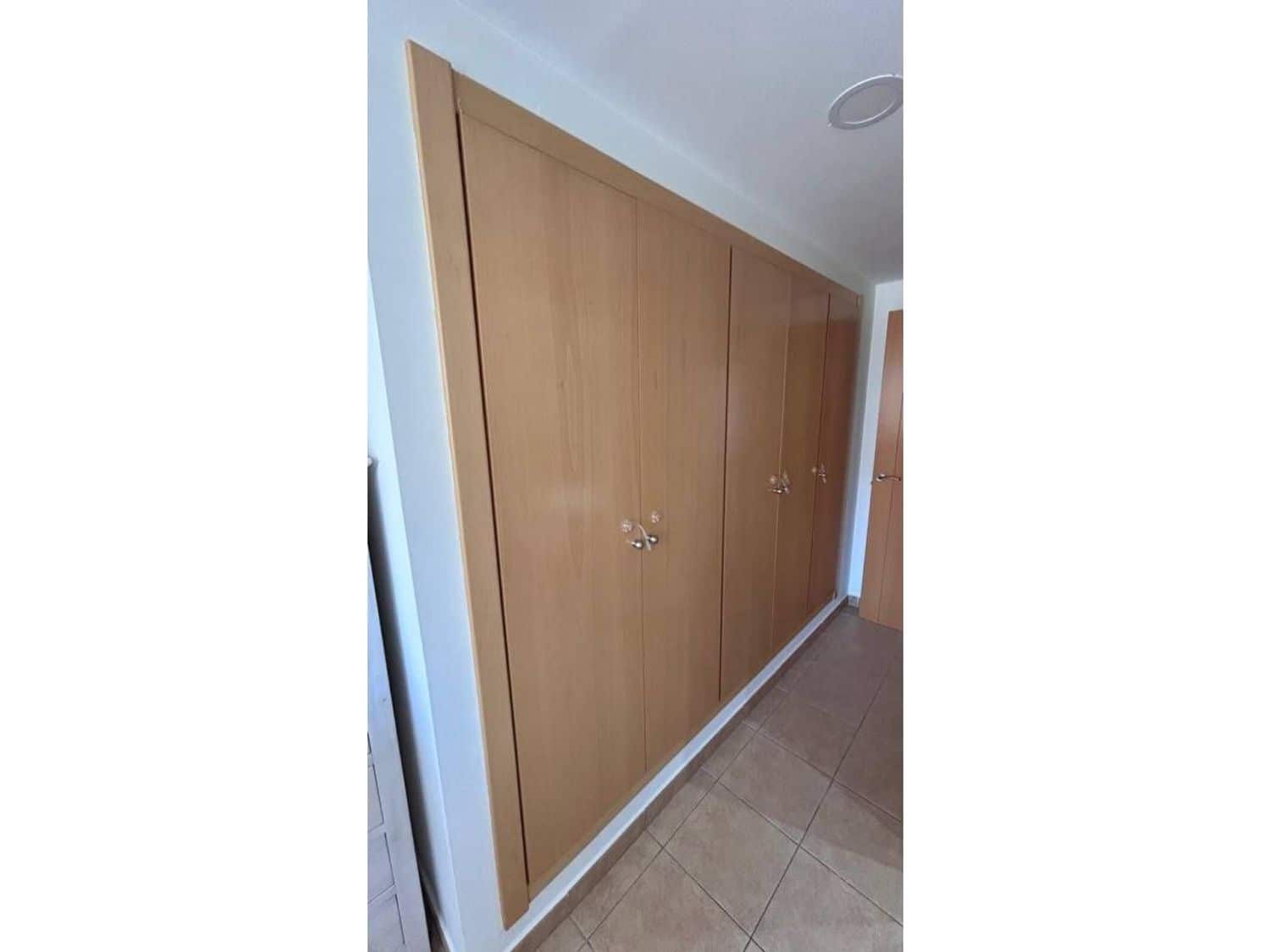 Casa de 3 habitaciones en Sant Jordi en alquiler con piscina garaje - 1.200 € (Ref: 9872935)