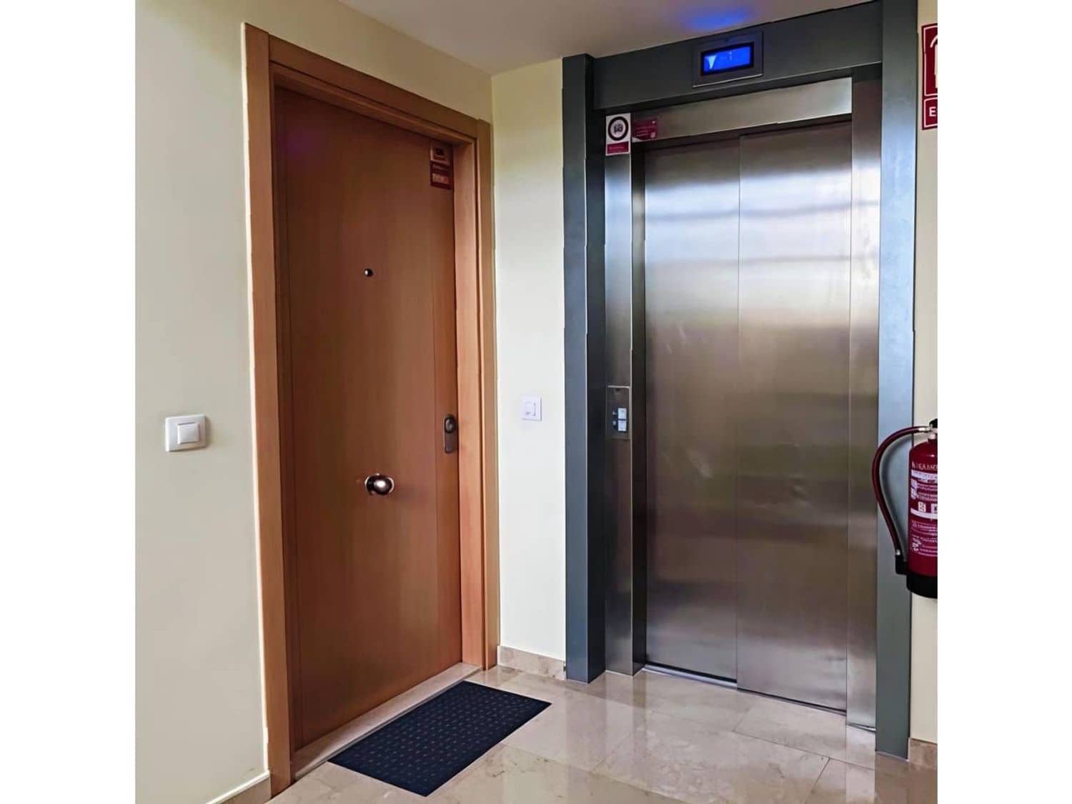 2 bedroom Apartment for rent in Sant Jordi with pool garage - € 800 (Ref: 9956669)