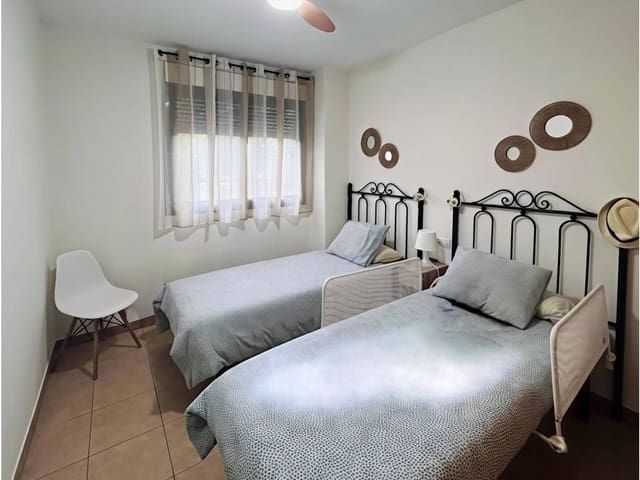 Apartamento de 2 habitaciones en Sant Jordi en alquiler con piscina garaje - 800 € (Ref: 9956669)