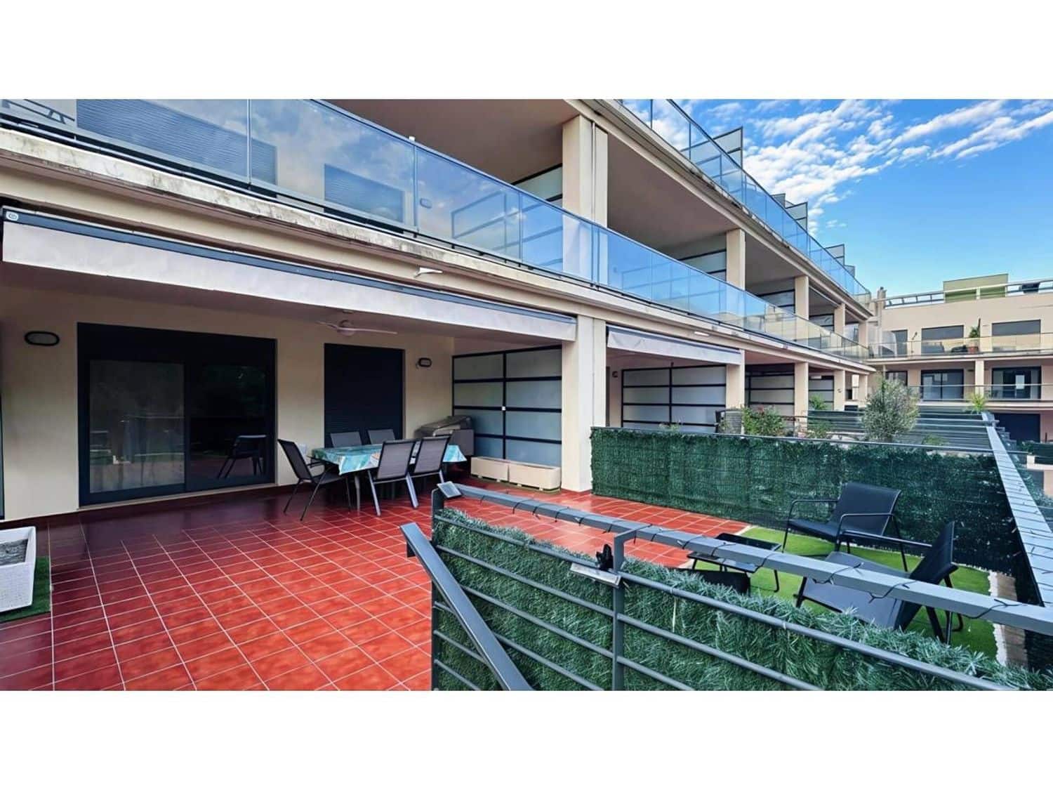 2 bedroom Apartment for rent in Sant Jordi with pool garage - € 800 (Ref: 9956669)