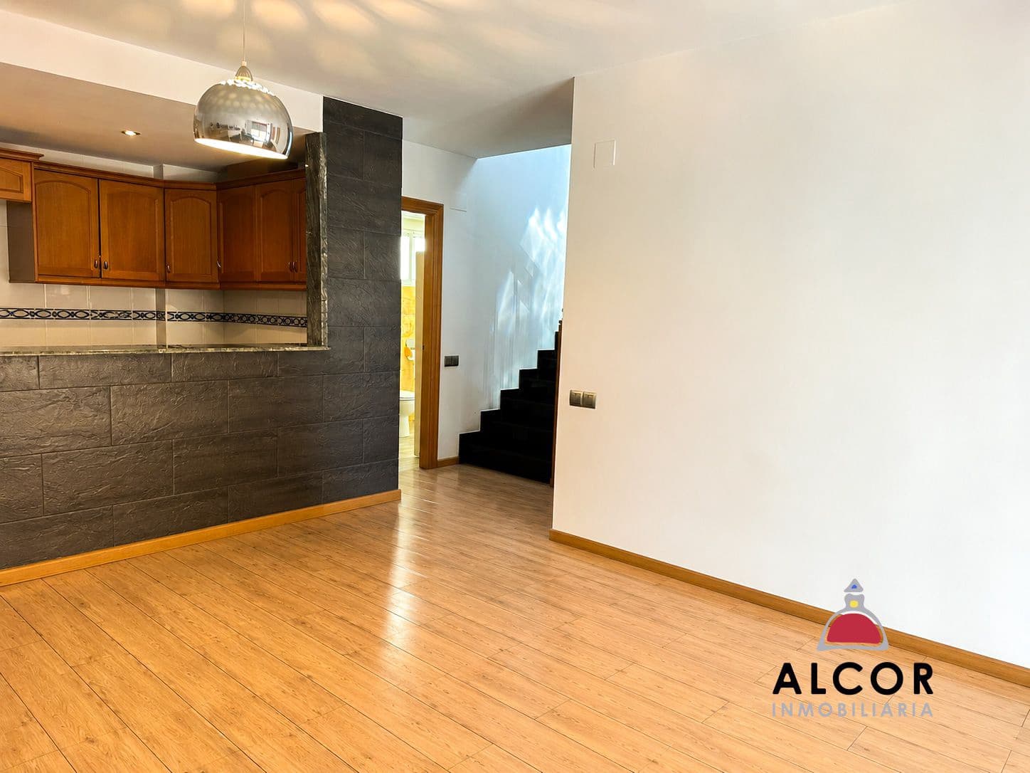 2 bedroom Apartment for sale in Benicarlo with garage - € 180,000 (Ref: 10011091)