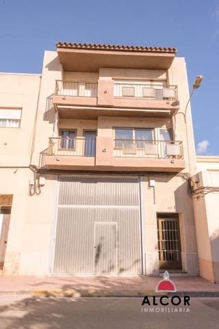 3 Zimmer Haus zu verkaufen in Vinaròs mit Garage - 690.000 € (Ref: 10022099)