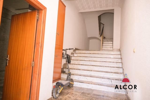 3 Zimmer Haus zu verkaufen in Vinaròs mit Garage - 690.000 € (Ref: 10022099)