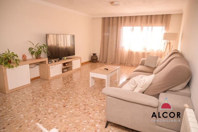3 Zimmer Haus zu verkaufen in Vinaròs mit Garage - 690.000 € (Ref: 10022099)