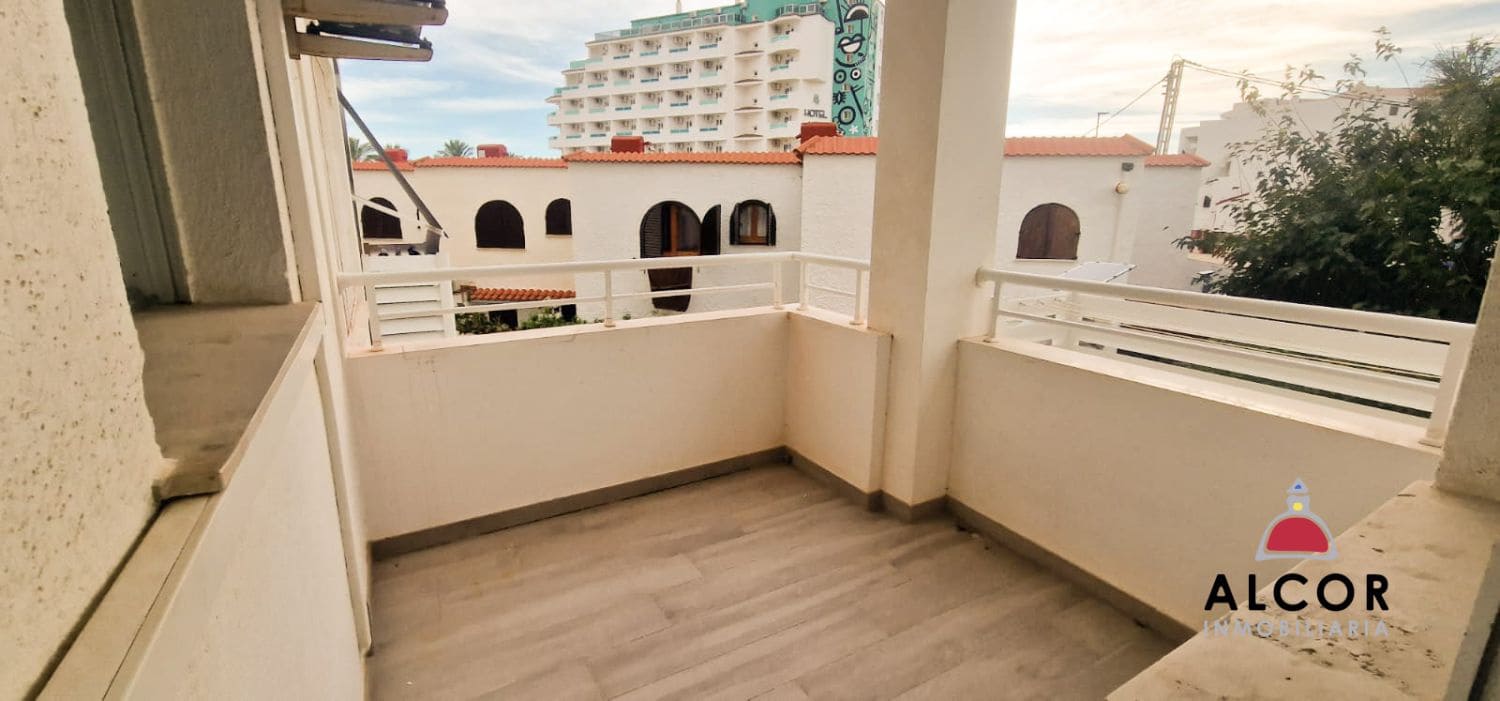 Piso de 2 habitaciones en Peñíscola en venta con piscina garaje - 250.000 € (Ref: 10037835)