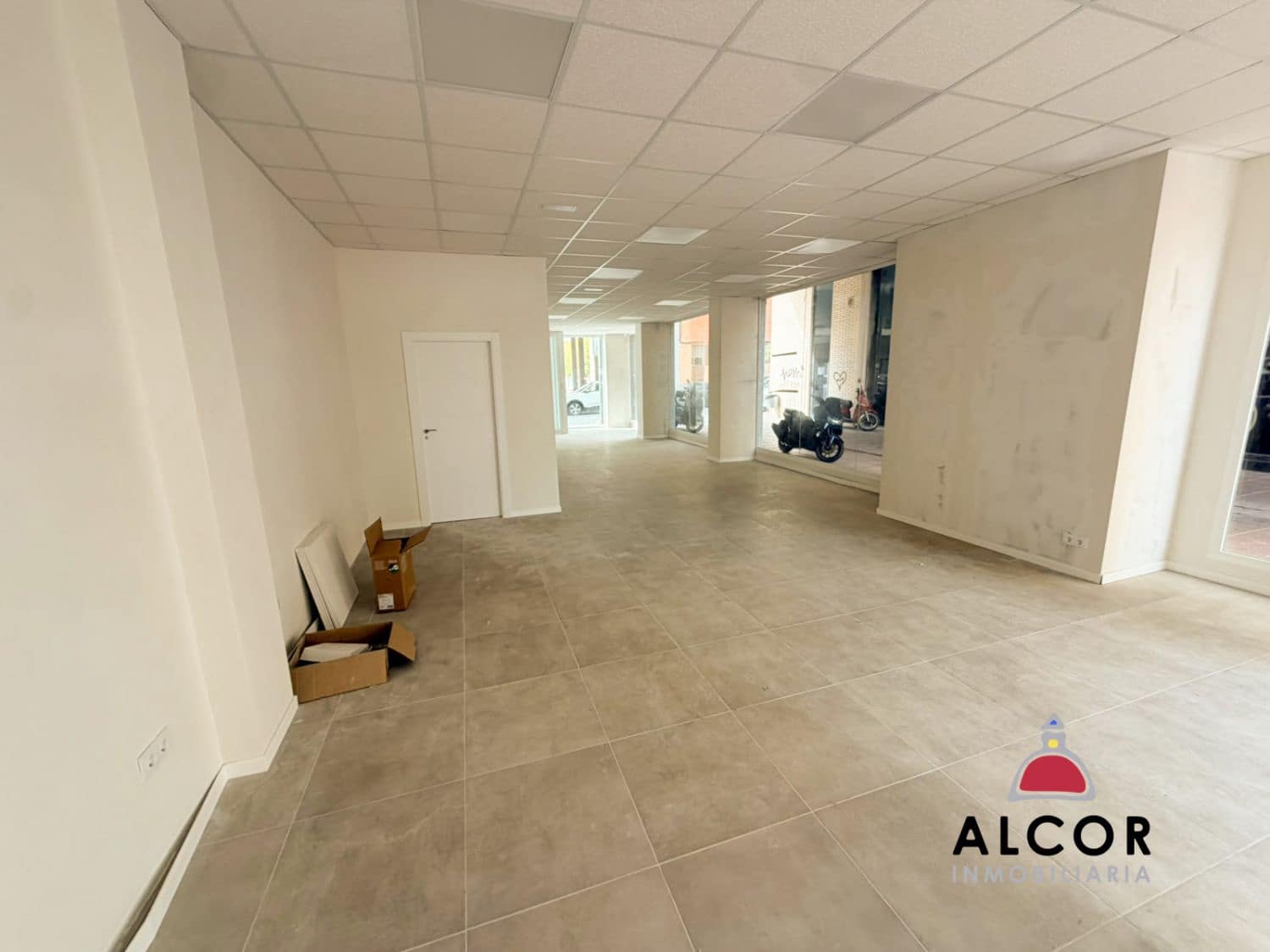 Gewerbe zu vermieten in Benicarlo - 800 € (Ref: 10070422)