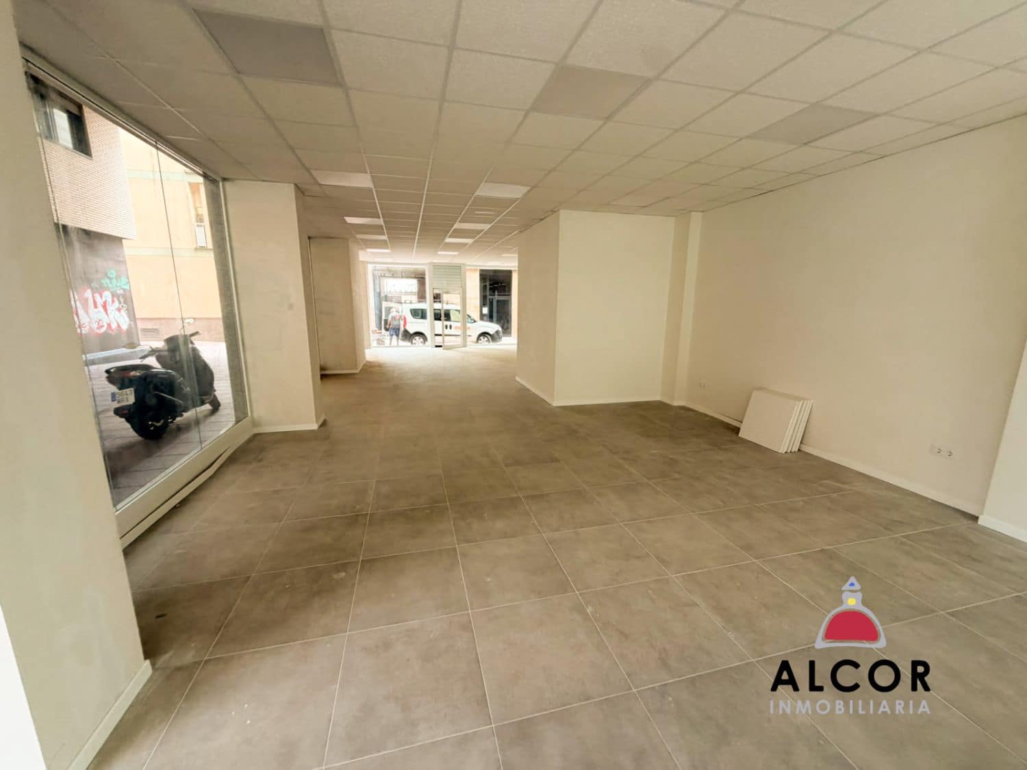 Gewerbe zu vermieten in Benicarlo - 800 € (Ref: 10070422)