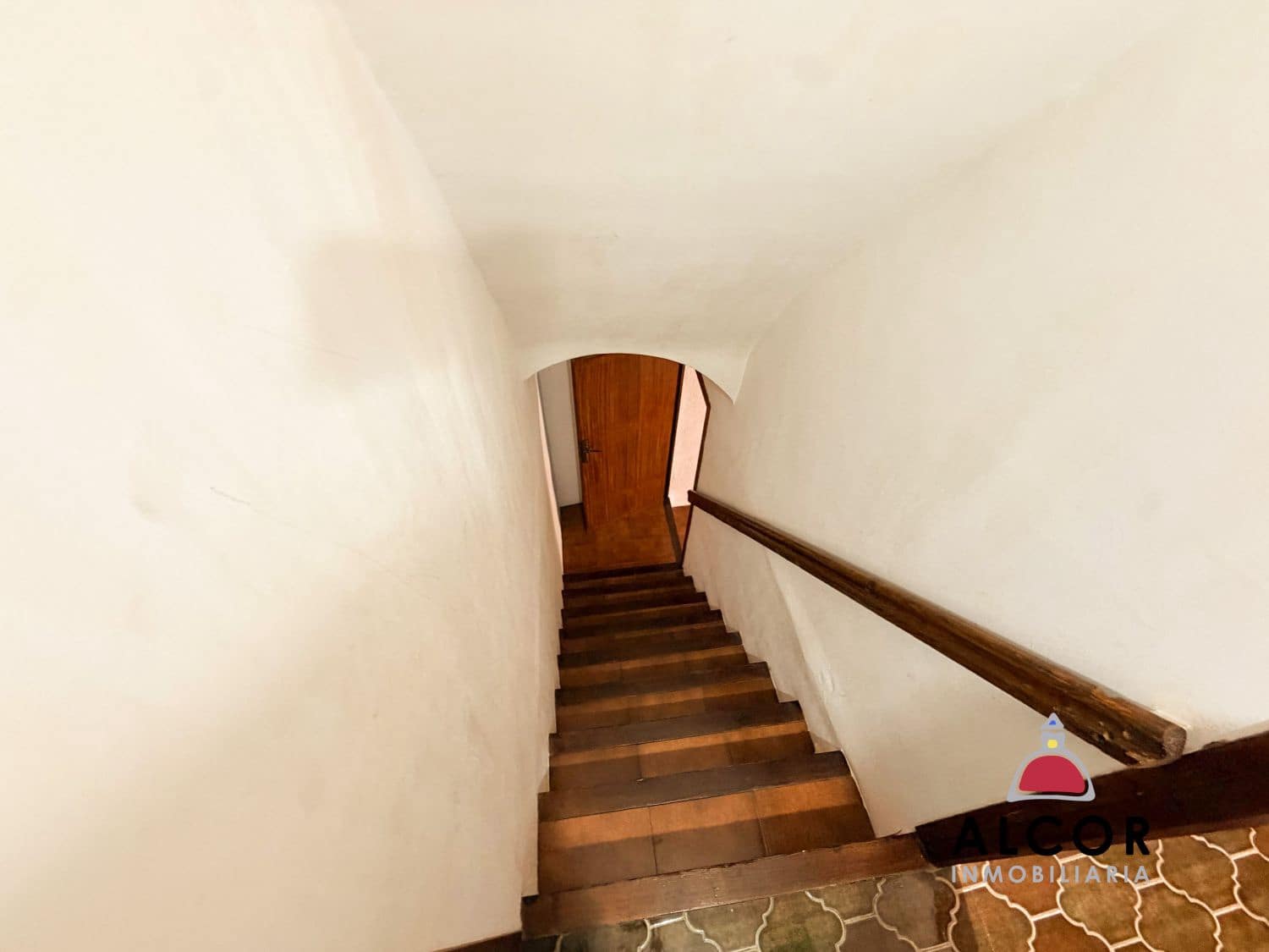 4 chambre Villa/Maison Mitoyenne à vendre à Calig avec garage - 125 000 € (Ref: 10090156)