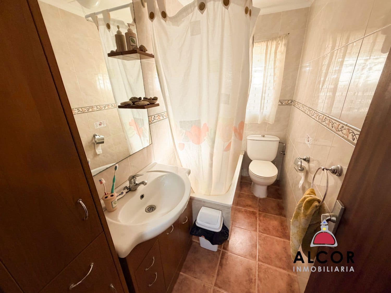 4 chambre Villa/Maison Mitoyenne à vendre à Calig avec garage - 125 000 € (Ref: 10090156)
